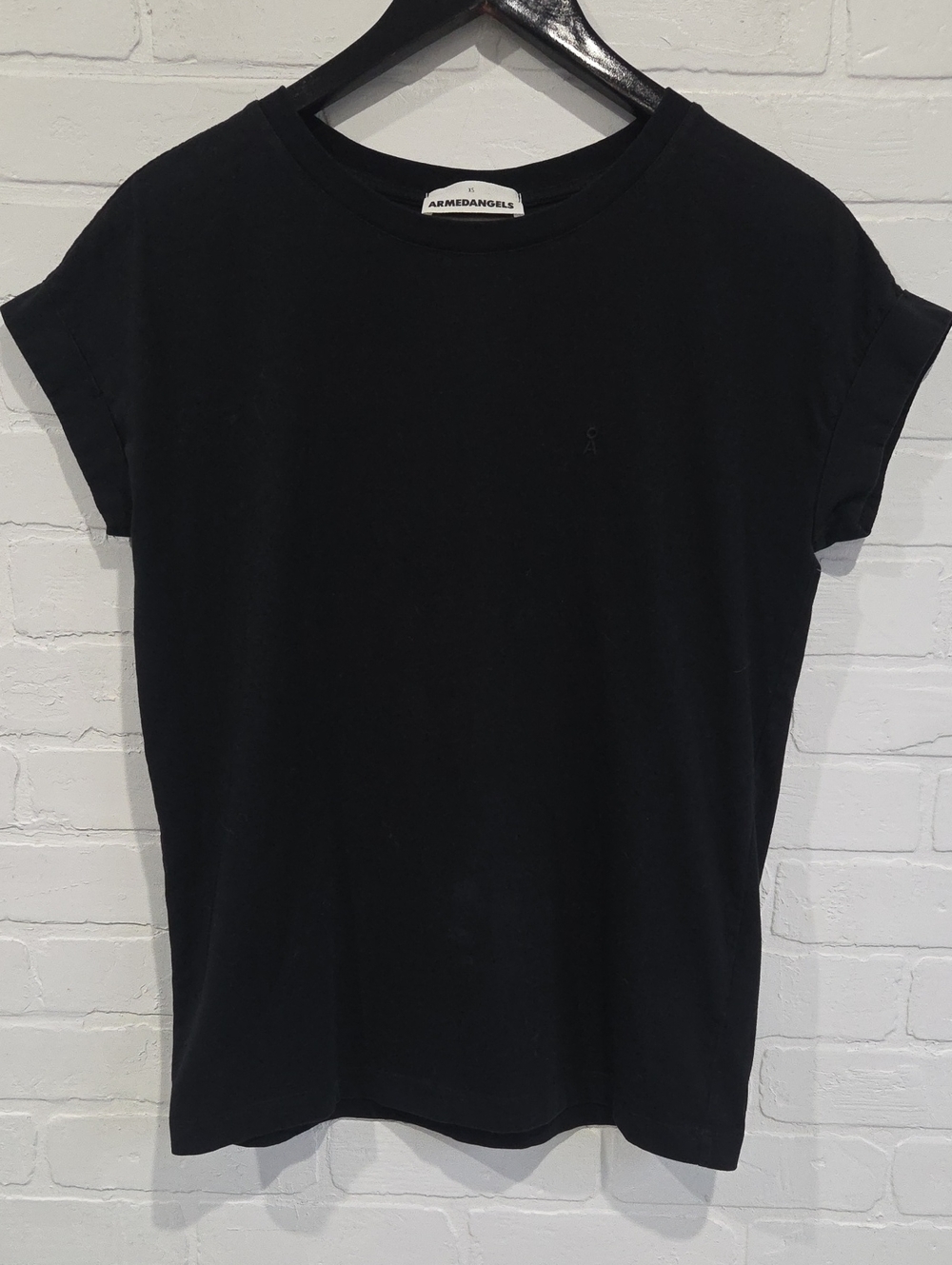 ARMEDANGELS Women's Black Short Sleeve Crewneck Tee